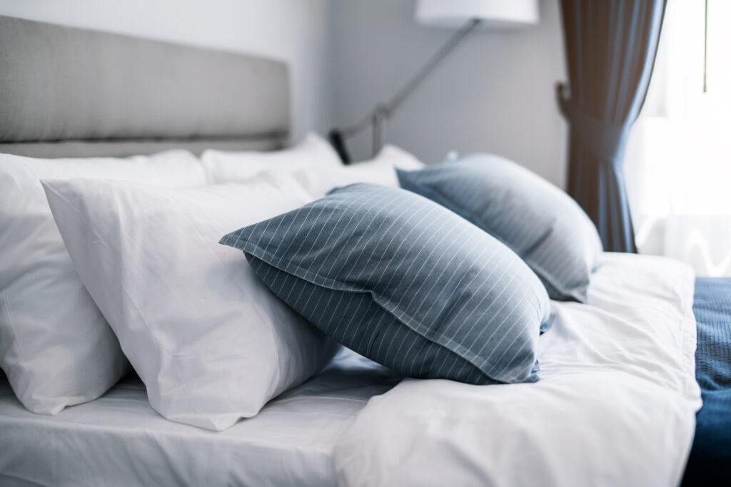 睡眠環境と寝具を見直して眠りやすくする